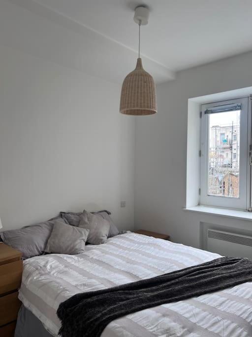 Central , Bright And Modern Flat Up To 4 People 伦敦 外观 照片