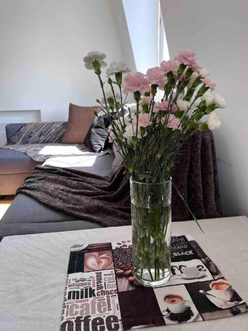 Central , Bright And Modern Flat Up To 4 People 伦敦 外观 照片